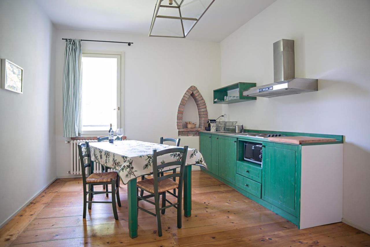 Agriturismo Lecolombare Nogarole Rocca Extérieur photo